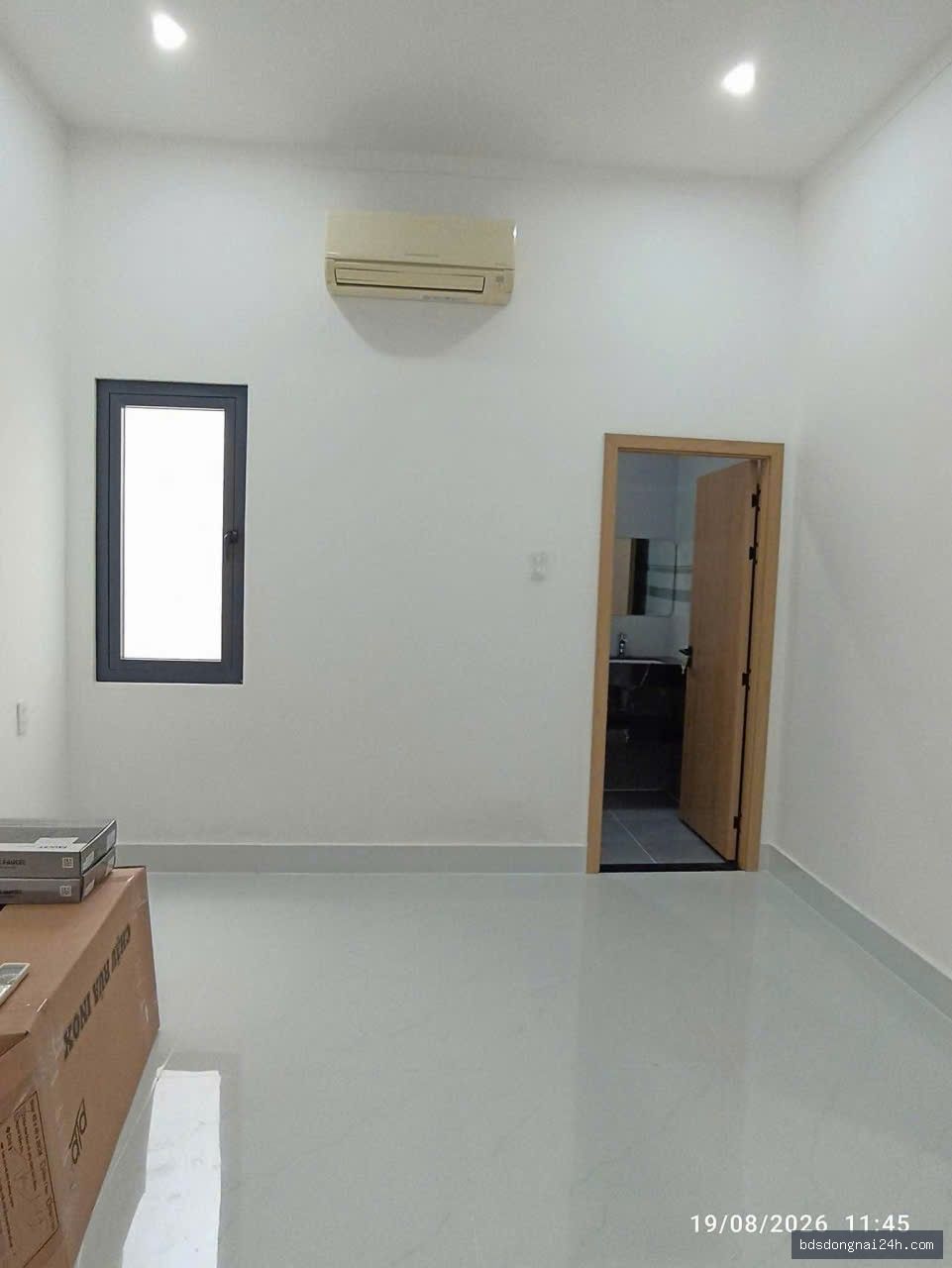 Cho thuê nhà phố sân ô tô, mặt tiền (100m2) - Hình ảnh 2