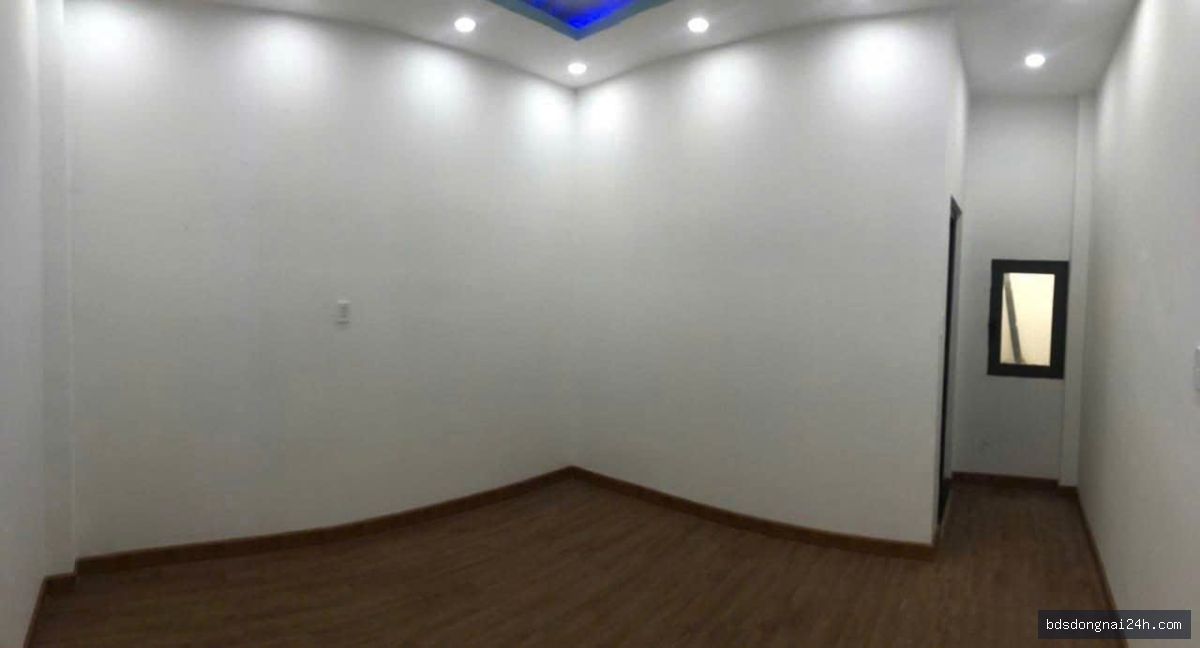Cho thuê nhà 1 trệt 2 lầu, mặt tiền (72m²) - Hình ảnh 3