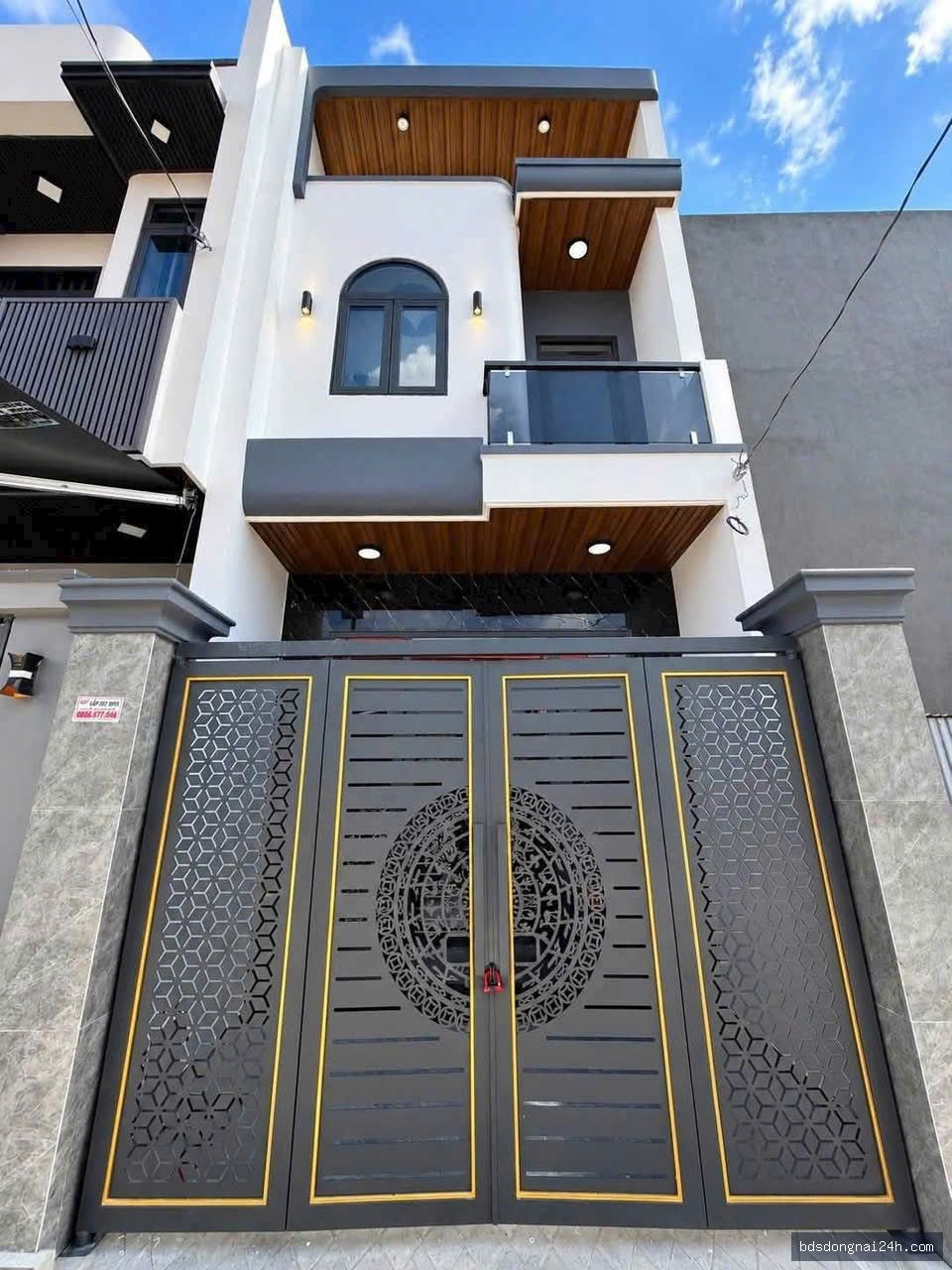 Bán nhà 1 trệt 1 lầu (61.1m²) - Hình ảnh 1