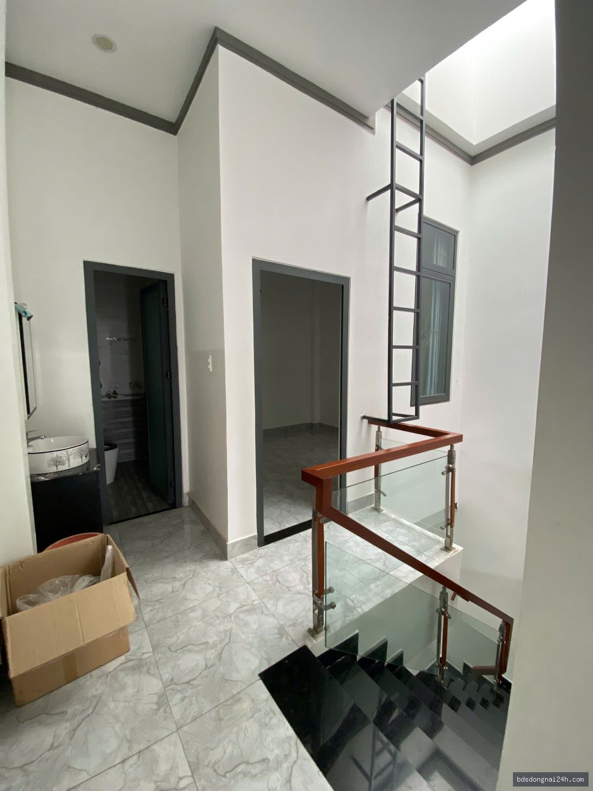 Bán nhà 1 trệt 1 lầu tại Tân Hiệp, Biên Hòa (60m²) - Hình ảnh 2