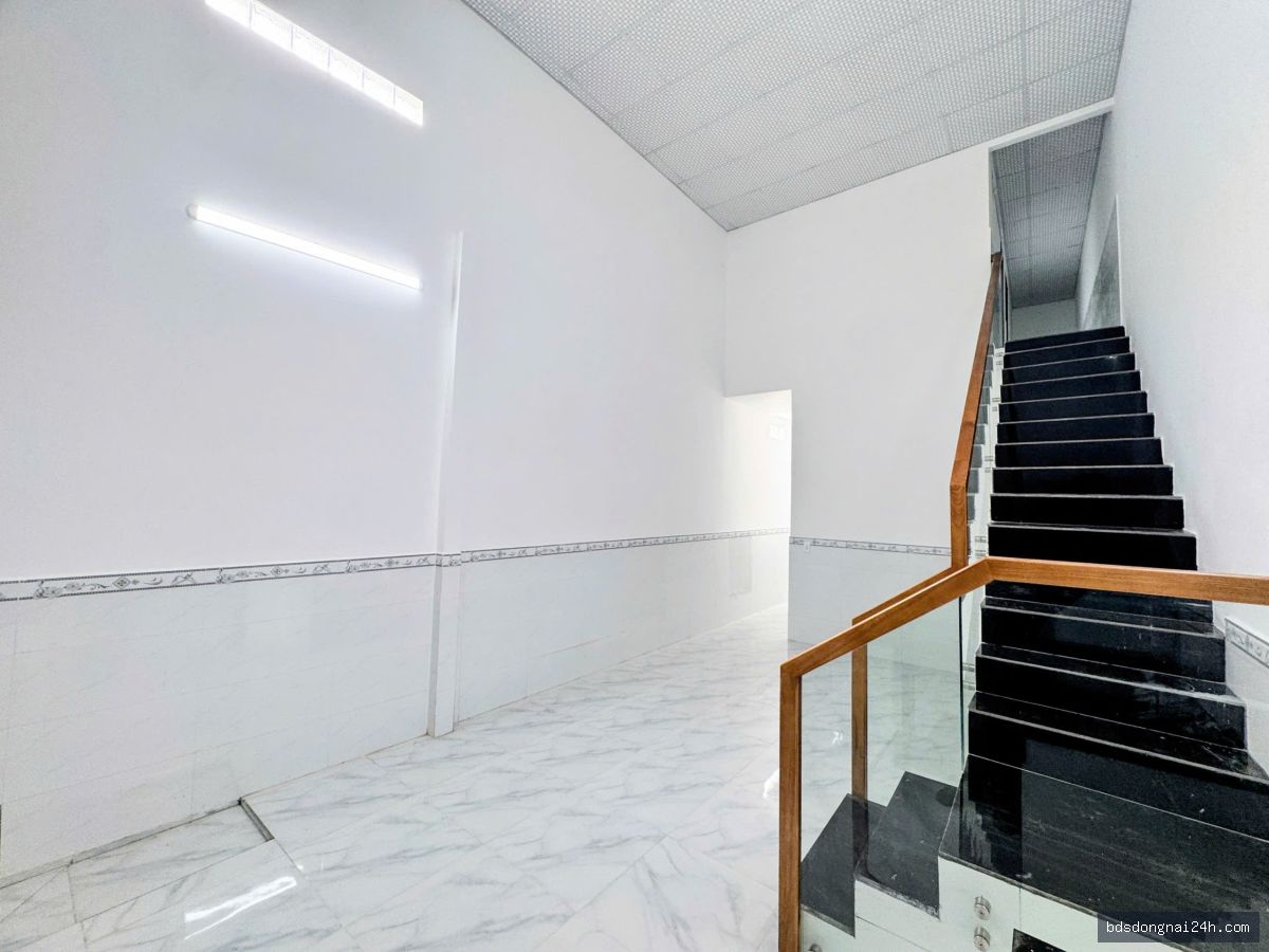 Bán nhà phố, sân ô tô tại Hố Nai, Biên Hòa (108m²) - Hình ảnh 12