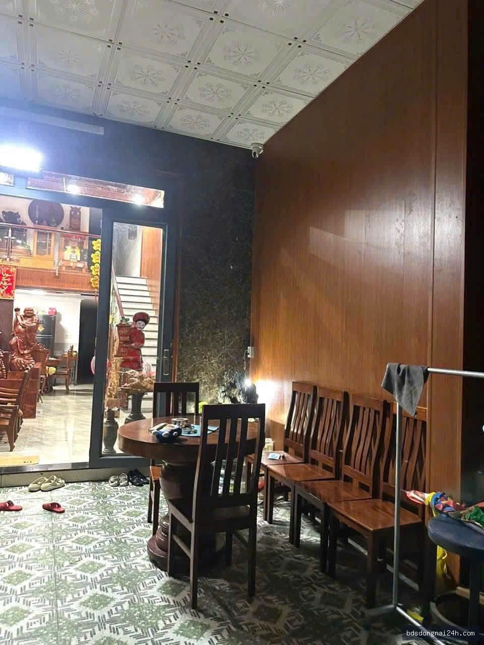 Bán nhà phố sân ô tô tại Trảng Dài, Biên Hòa (115m²) - Hình ảnh 2