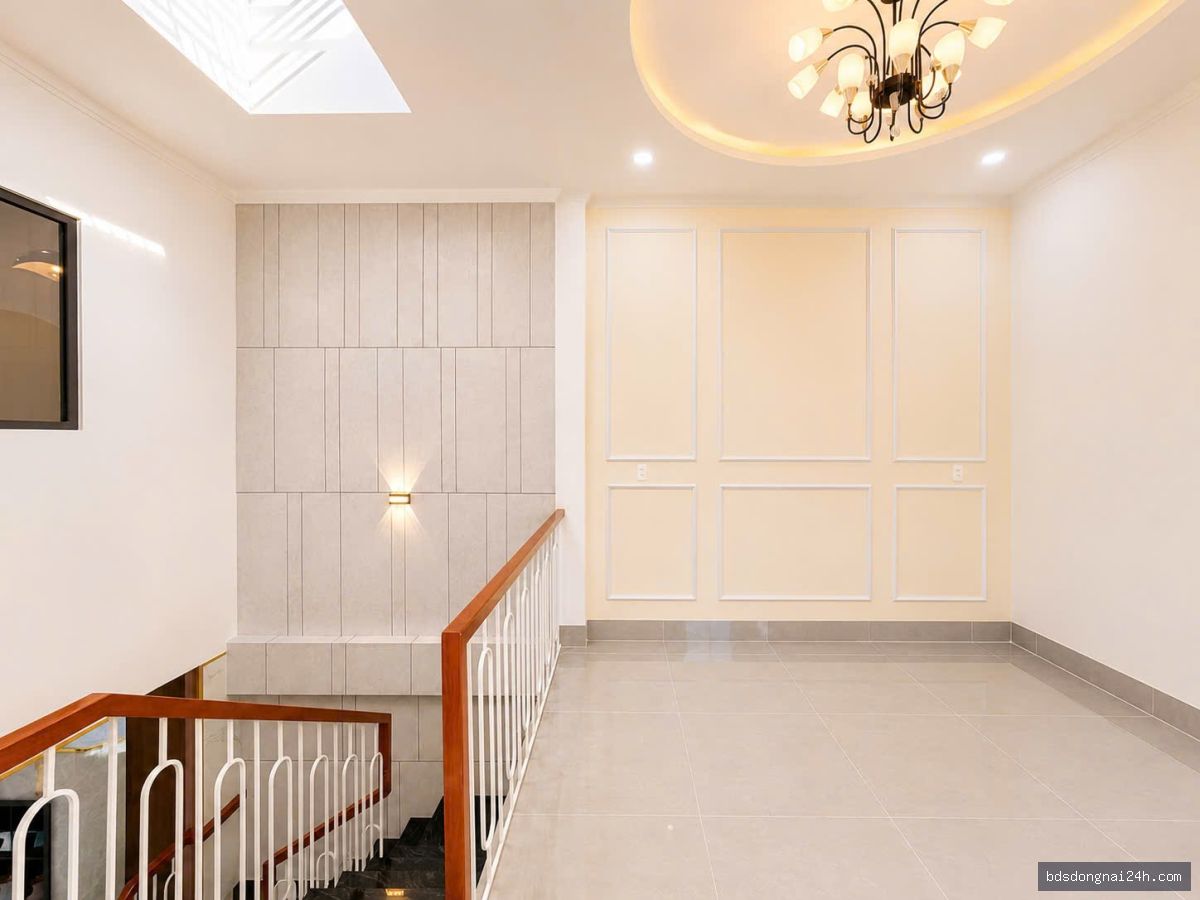 Bán nhà phố hiện đại sân ô tô tại Trảng Dài, Biên Hòa (170m²) - Hình ảnh 9