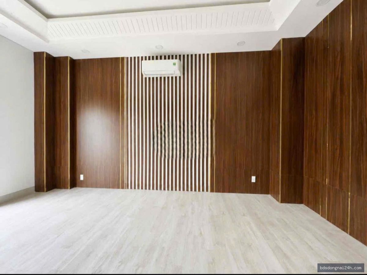 Cho thuê biệt thự (182m²)