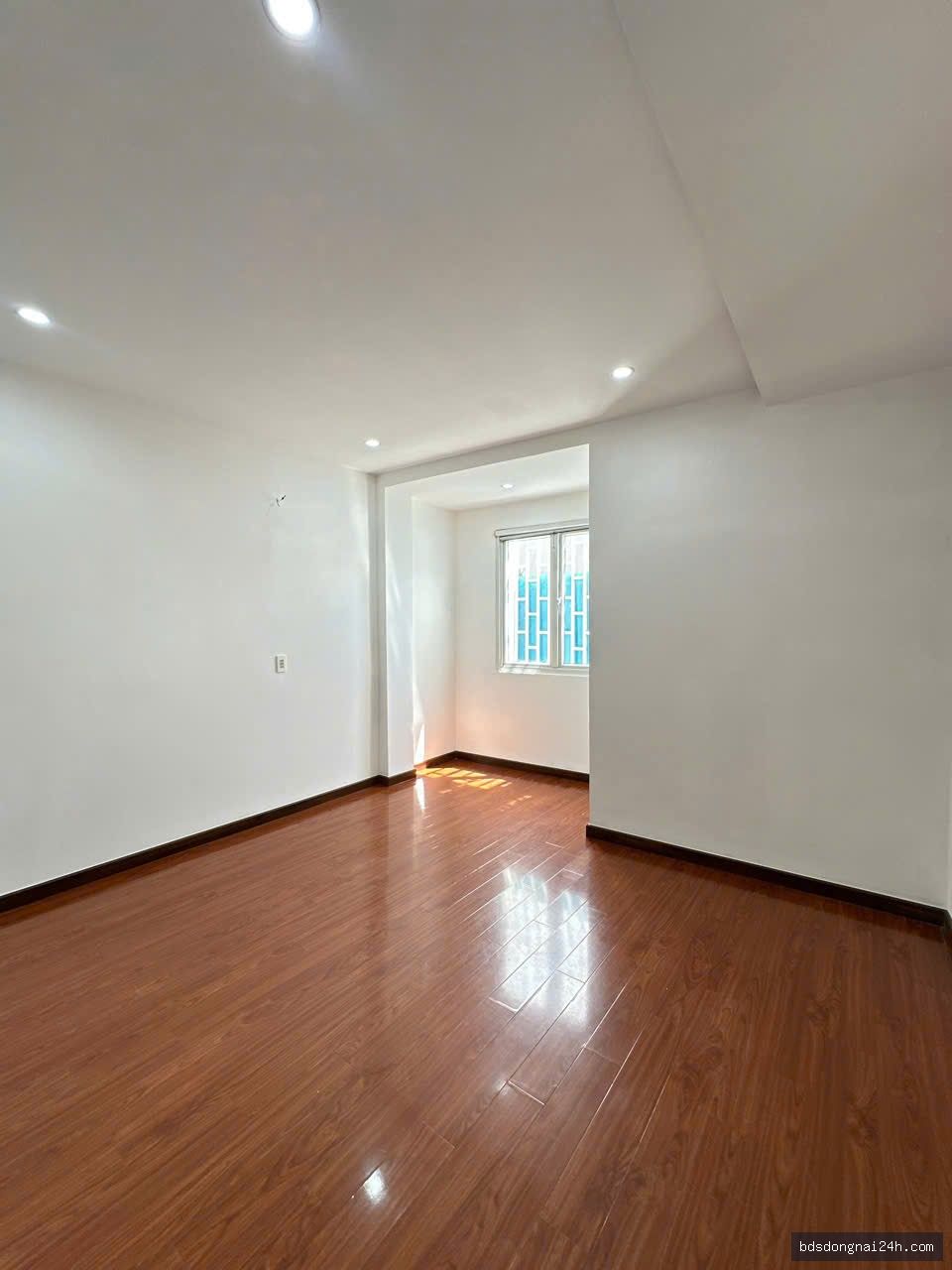 Bán nhà phố tại Trảng Dài, Biên Hòa (120m2) - Hình ảnh 8