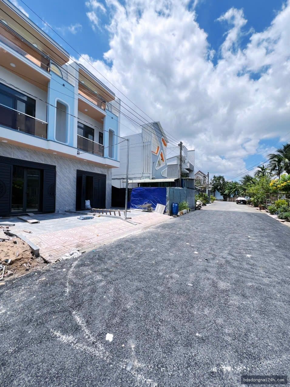 Bán nhà 1 trệt 1 lầu sân ô tô, gần chợ (81m²) - Hình ảnh 10