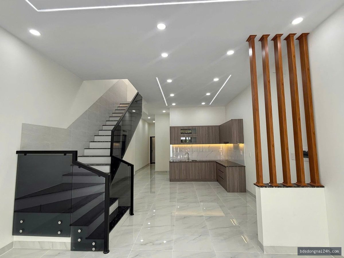 Bán nhà 1 trệt 1 lầu tại Trảng Bom (110m²) - Hình ảnh 2