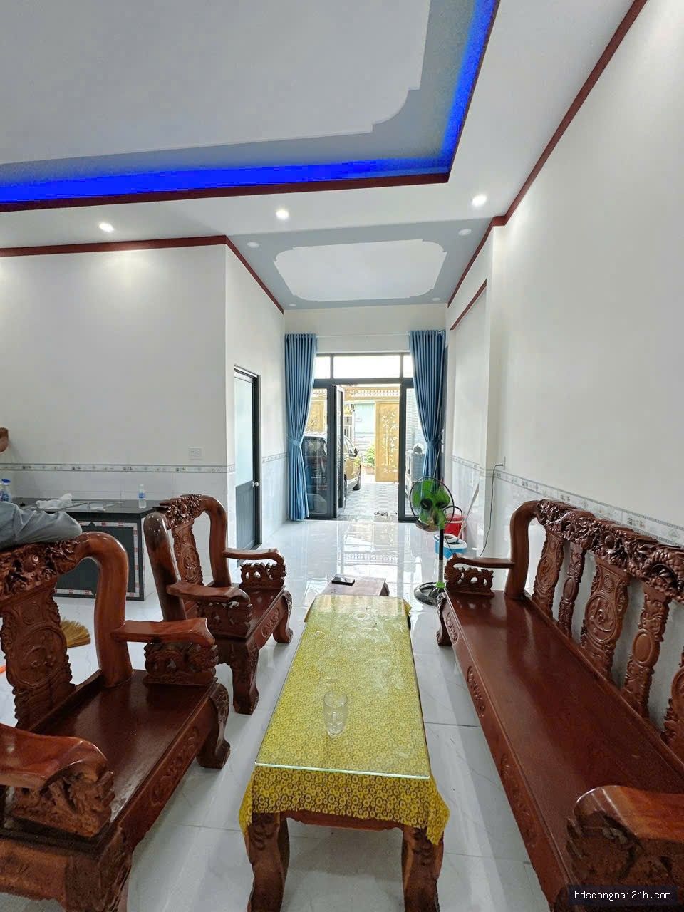 Bán nhà phố, sân ô tô tại Trảng Dài, Biên Hòa - Hình ảnh 4