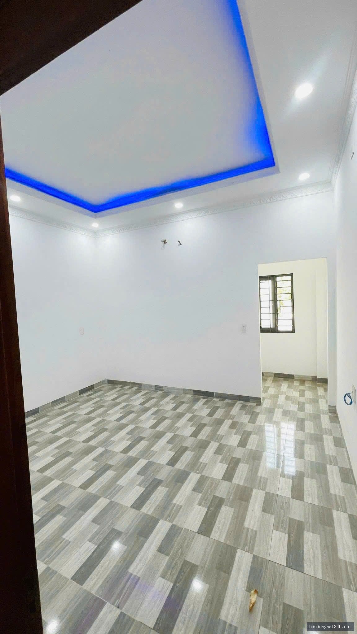 Bán nhà 1 trệt 2 lầu, gần chợ (90m²) - Hình ảnh 9