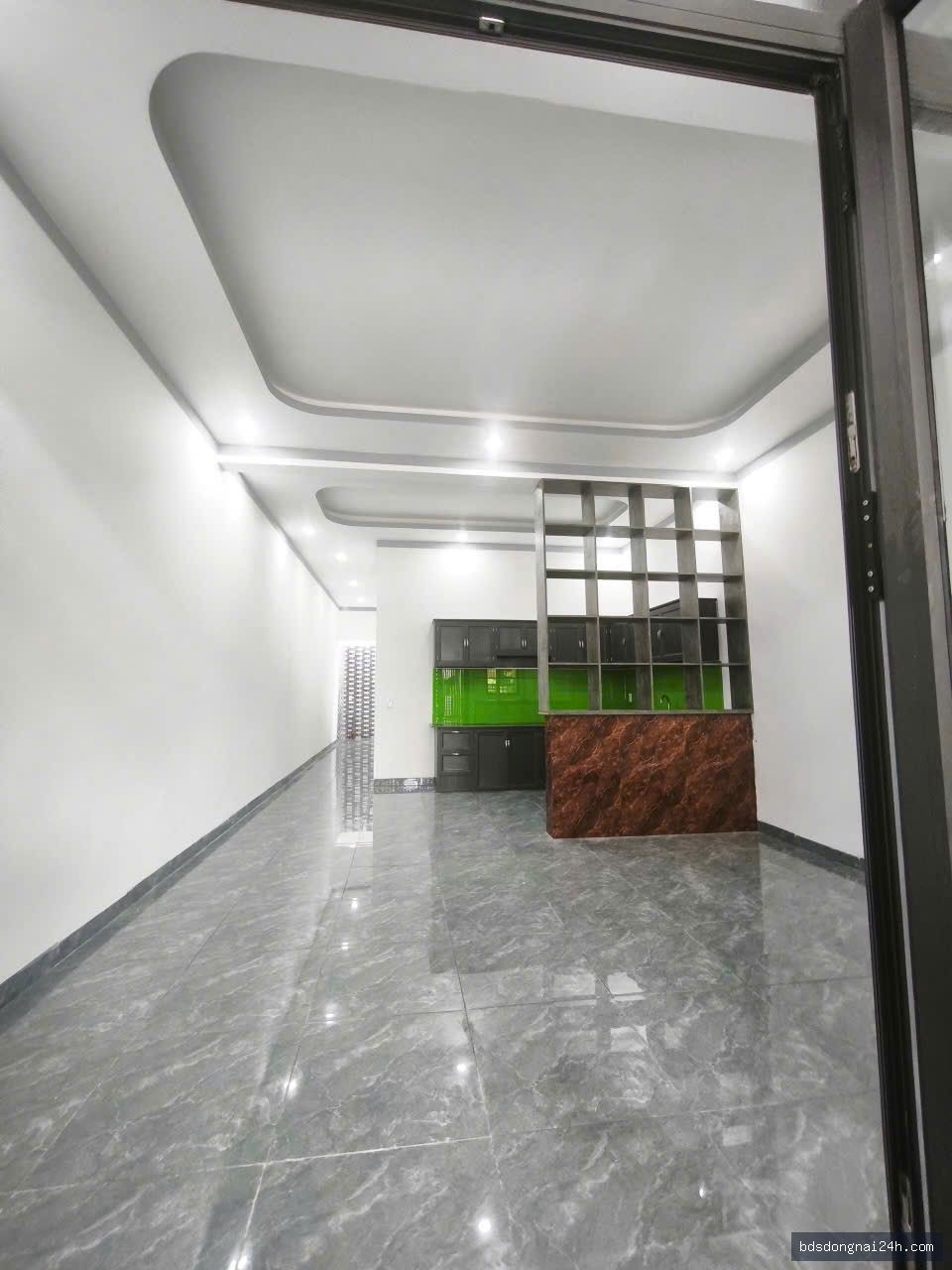 Bán nhà phố gần chợ tại Trảng Dài, Biên Hòa (100m²) - Hình ảnh 1