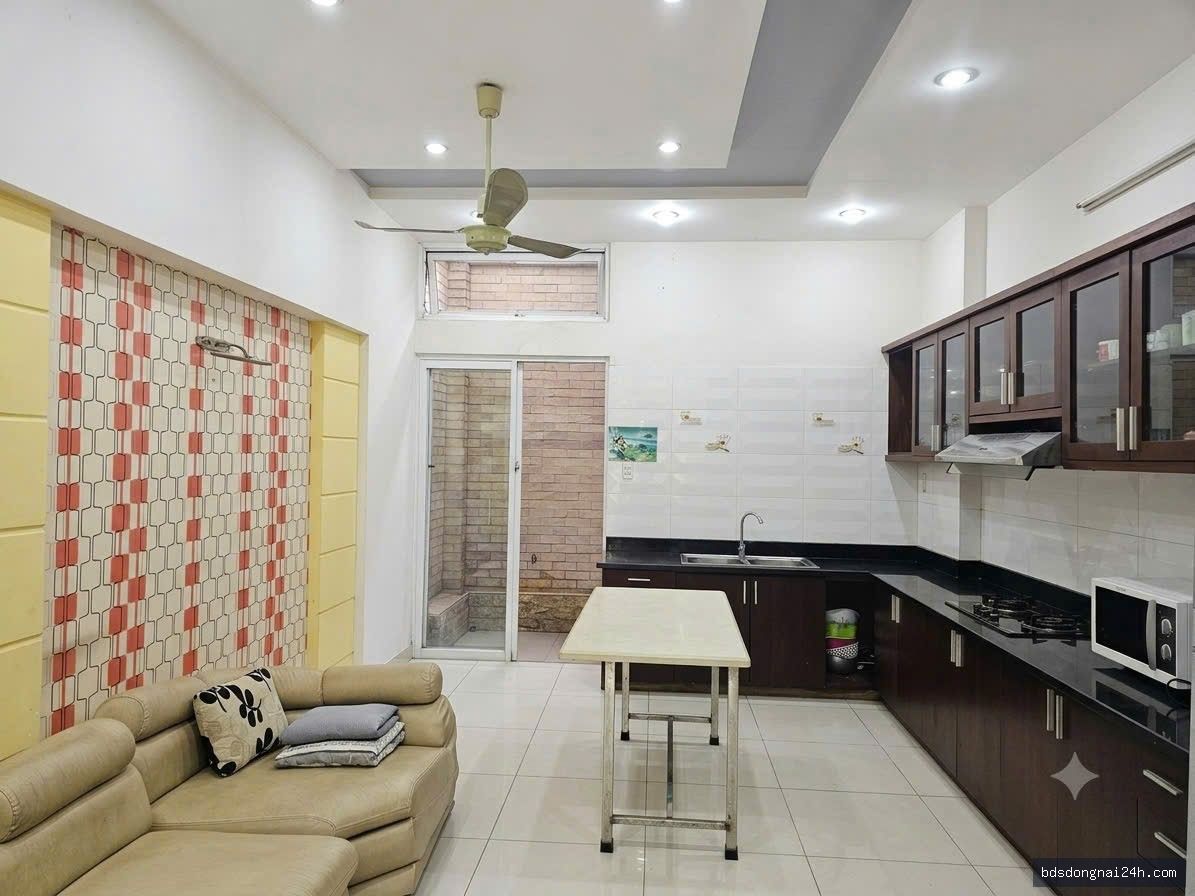 Bán nhà phố KDC D2D (60m²) - Hình ảnh 2