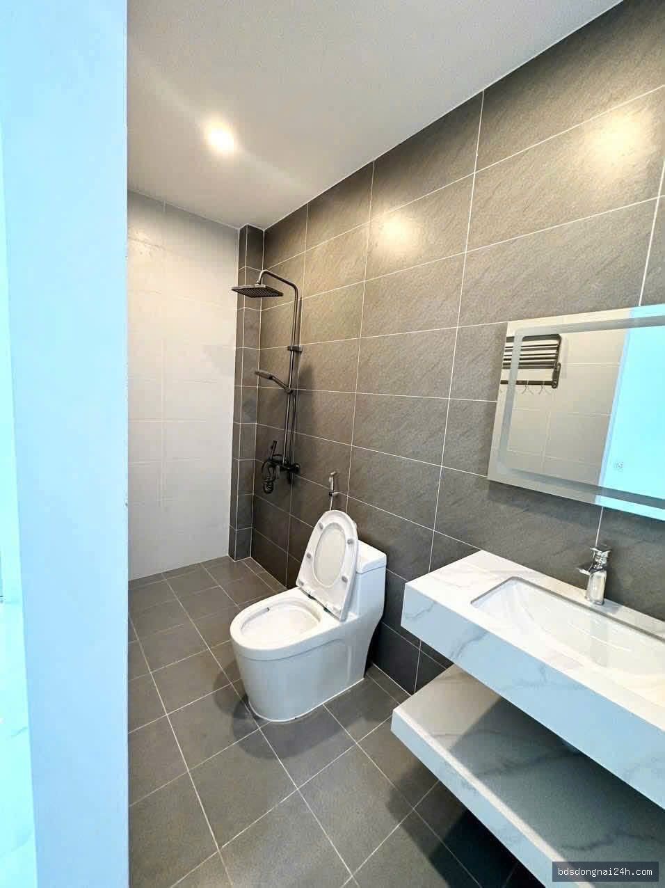 Bán nhà phố, sân ô tô tại Tân Triều (100m²) - Hình ảnh 9