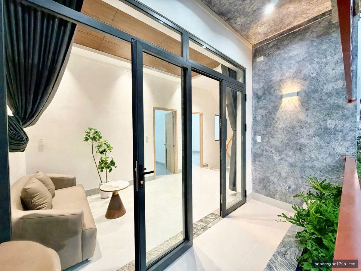 Bán nhà 1 trệt 2 lầu, sân ô tô (180m²) - Hình ảnh 7