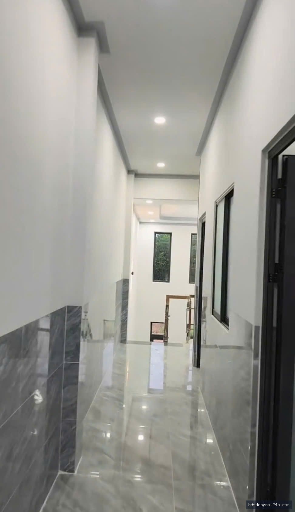 Bán nhà phố (98.5m²) - Hình ảnh 4