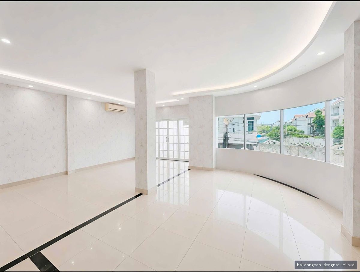 Cho thuê lô đất góc 2 mặt tiền mặt tiền tại Tam Hiệp, Biên Hòa (144m²)