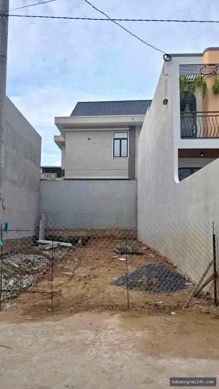 Bán nhà 1 trệt 1 lầu tại Long Bình, Biên Hòa (64m²) - Hình ảnh 2